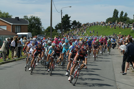 Peloton onderweg naar Gent (Tour de France België 2007)