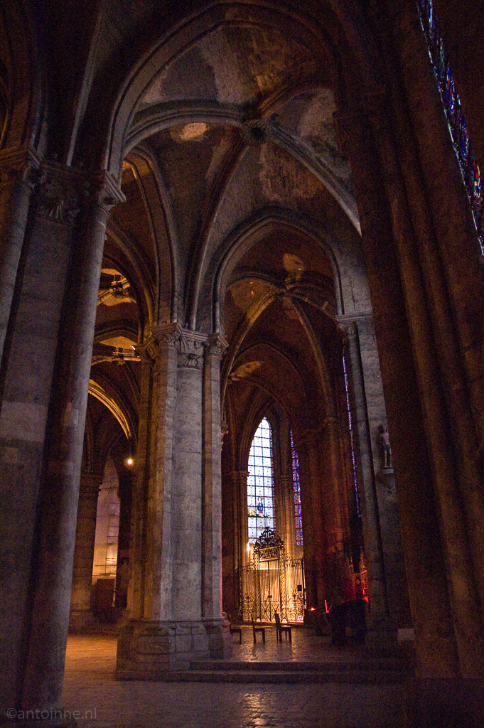 Chartres cathedral interior