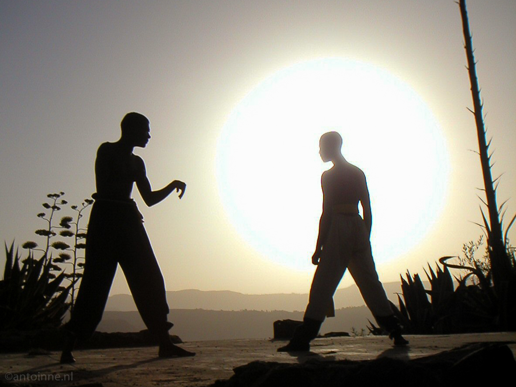 Schijnduel bij zonsopkomst (Gondar 2004)