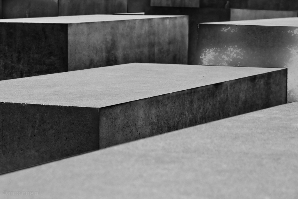 Detail (Berlin, Holocaust Memorial)
